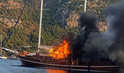 Göcek'te lüks tekne alev topuna döndü