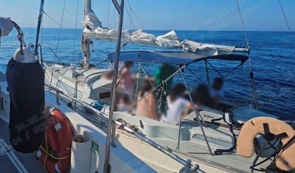 Didim açıklarında 16 düzensiz göçmen yakalandı