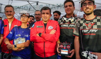 Selçuk Bayraktar, TEKNOFEST Dron Şampiyonası'na katıldı