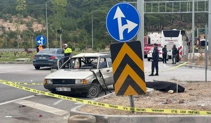 Çanakkale'de feci kaza! Otobüs ile otomobil çarpıştı: 2 ölü