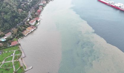 İstanbul Boğazı çamurla kaplandı
