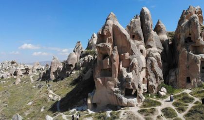 Kapadokya'da düşen kaya parçasının önceki görüntüsü