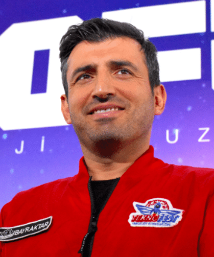 Selçuk Bayraktar: TEKNOFEST Güneydoğu’da 1,5 milyondan fazla ziyaretçiyle rekor kırdık