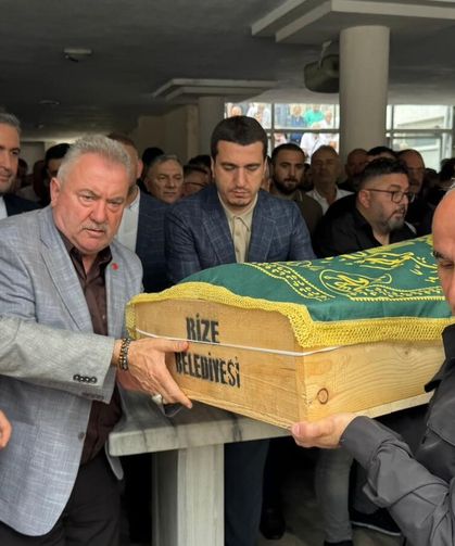 Kansere yenik düşen ilçe başkanı son yolculuğuna uğurlandı