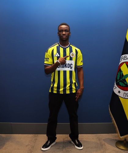 Fenerbahçe Amara Diouf transferini açıkladı