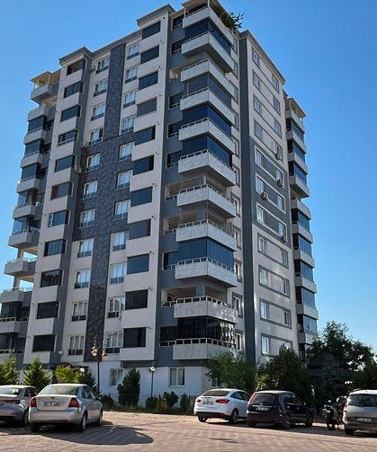 Gaziantep'te asansörde sıkışan yaşlı kadın hayatını kaybetti