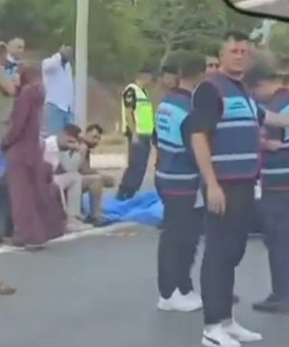 İzmir’de feci kaza! Sürücü olay yerinde can verdi, 5 yaralı