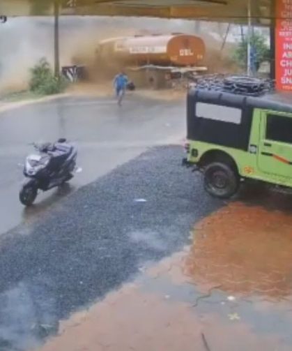 Heyelan tankeri ve insanları böyle sürükledi