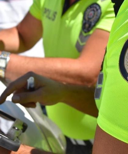 Sünnet düğünü konvoyunda yol kapatan sürücülere 180 bin lira ceza