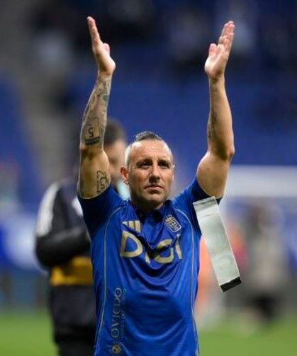 Santi Cazorla, futbolu bıraktığını açıkladı