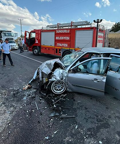 Çorum'da feci kaza! 6 kişi yaralandı