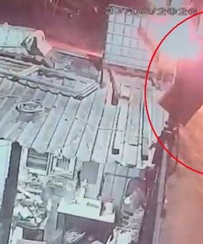 Oto galeriyi kundakladılar: İş yeri sahibinden 10 milyon TL haraç istediler