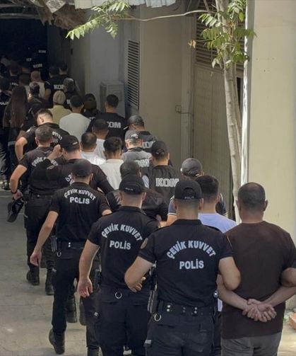 Gaziantep'te suç örgütüne yönelik operasyonda 18 tutuklama