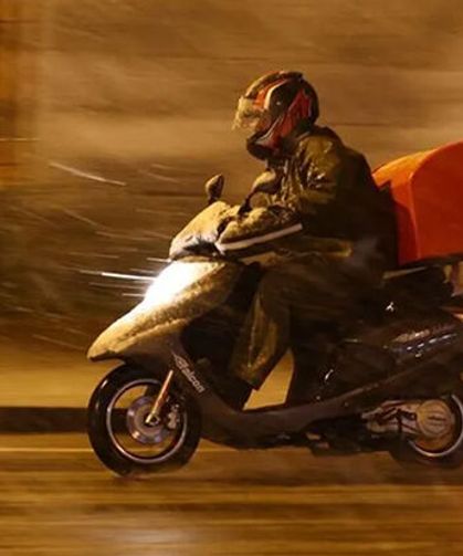 Kocaeli'de skuter ve motosiklet sürücülerinin trafiğe çıkması yasaklandı