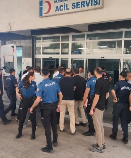 Turgutlu'da okul önünde silahlı saldırı: 3 öğrenci Manisa'ya sevk edildi