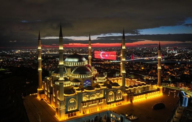 Büyük Çamlıca Camii havadan görüntülendi