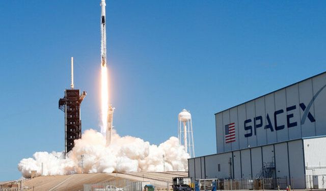 SpaceX yapay zeka şirketi xAI'yı bünyesine kattı