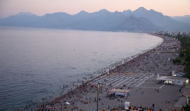 Antalya'ya bu yıl da yüksek sayıda Kazak turist bekleniyor