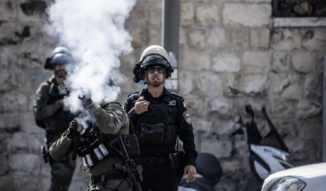 İsrail, Mescid-i Aksa'da cuma namazı kılınmasını 7 haftadır kısıtlıyor