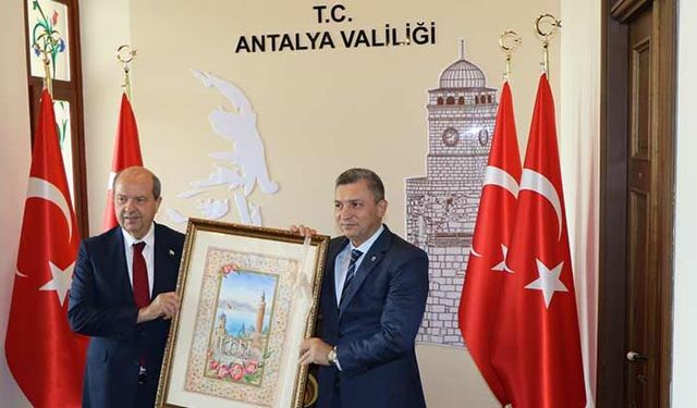 Ersin Tatar’dan Antalya övgüsü