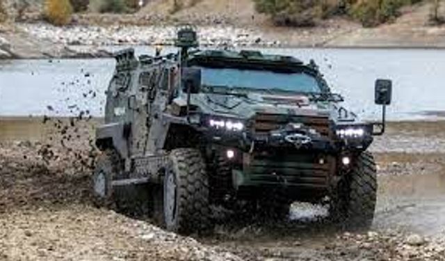 Türk zırhlısı YÖRÜK 4X4'ten yeni ihracat başarısı