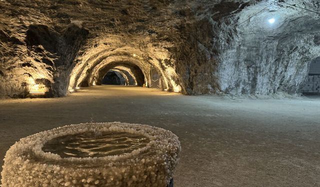 Çankırı'daki tuz mağarası 2023'te 1,5 milyon ziyaretçi ağırladı