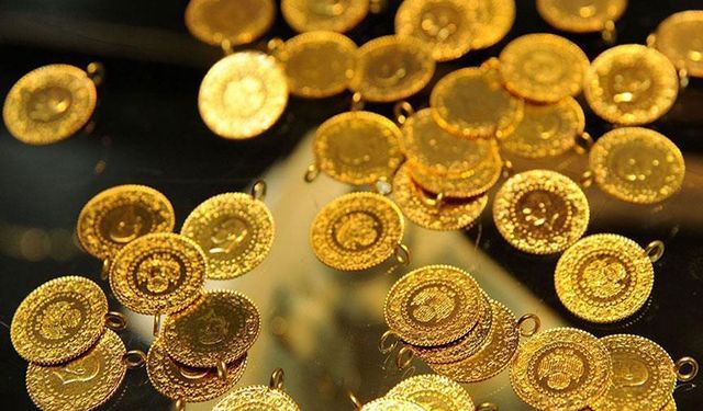 Gram altın 2 bin 430 liradan işlem görüyor