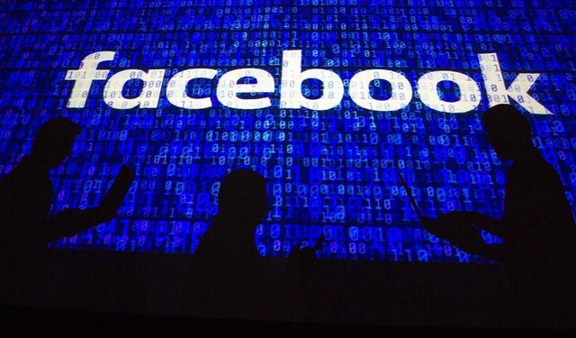 Facebook çöktü mü? Facebook ne zaman düzelecek?