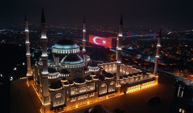 Miraç Kandili perşembe günü idrak edilecek