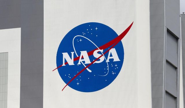 NASA, "Artemis"in fırlatılışını dondurucu soğuklar nedeniyle erteledi