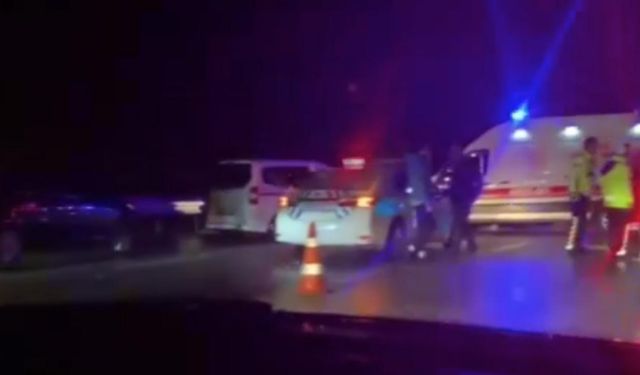 Ankara'da sağanak zincirleme kazaya neden oldu: 8 yaralı