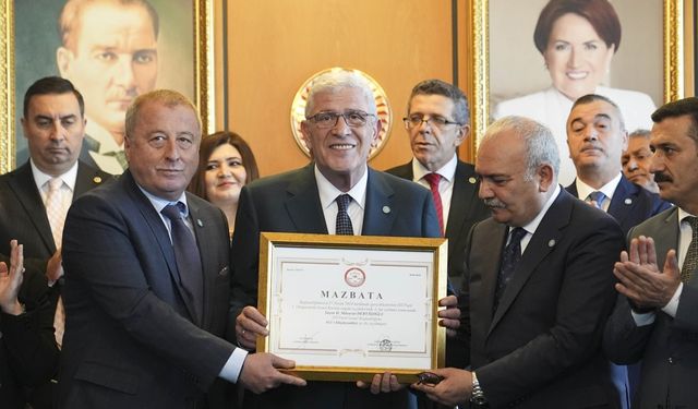 İyi Parti Genel Başkanı Dervişoğlu mazbatasını aldı