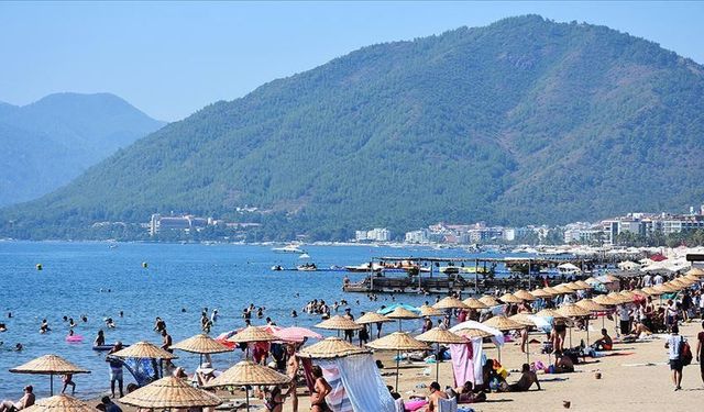 Antalya'da turizmcilerin 2025 hedefi 18 milyon turist