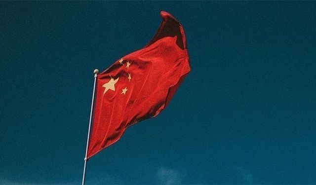 Çin’de otoyol faciası: 19 kişi hayatını kaybetti