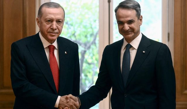 Atina, Cumhurbaşkanı Erdoğan ile Yunan Başbakan Miçotakis arasında samimi bir görüşme bekliyor