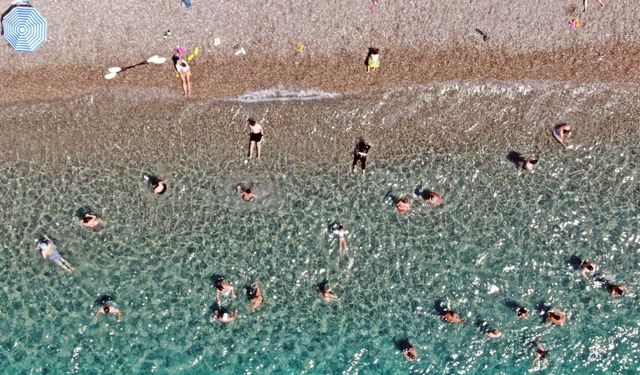 Antalya'ya gelen yabancı turist sayısı 15 milyona ulaştı