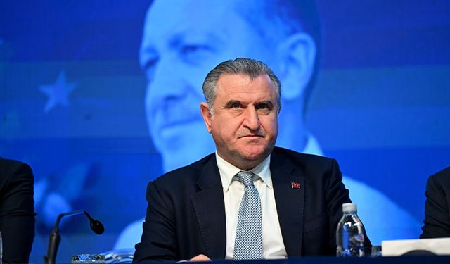 Bakan Bak: “Hiç kimse bu ülkeye diz çöktüremeyecek”