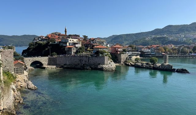 Amasra'nın ağırladığı turist sayısı 9 ayda 2 milyon 200 bini aştı