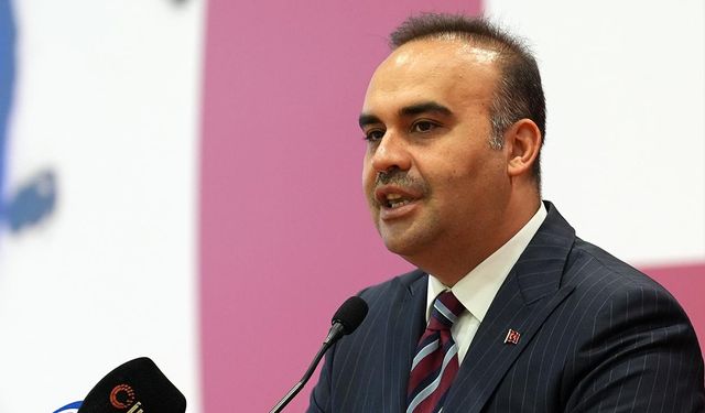 Bakan Kacır: Türkiye küresel bir AR-GE üssüne dönüşüyor