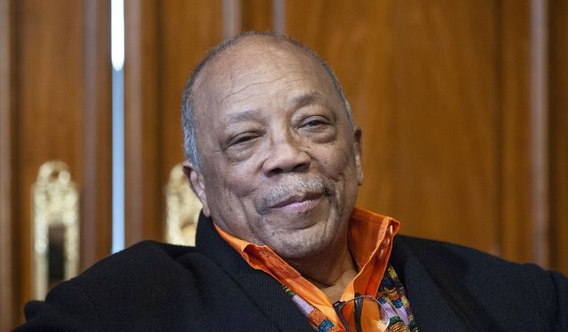 Müzik dünyasının efsane ismi Quincy Jones hayatını kaybetti