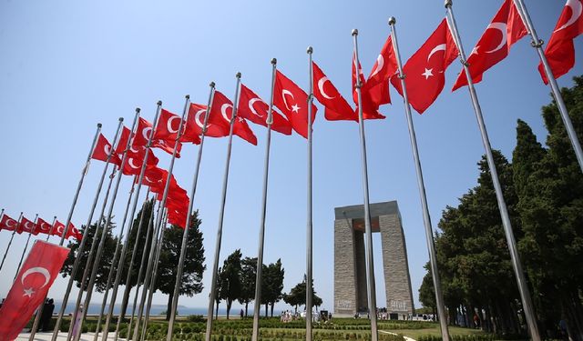 Çanakkale'deki müze ve ören yerlerini bu yıl 859 bin 624 turist ziyaret etti