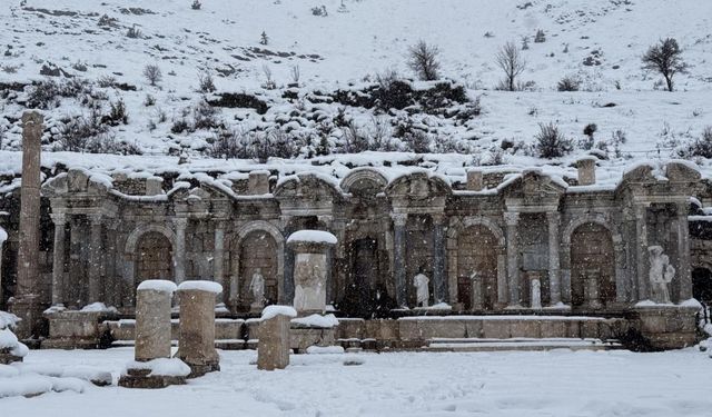 Sagalassos Antik Kenti kar yağışıyla beyaza büründü