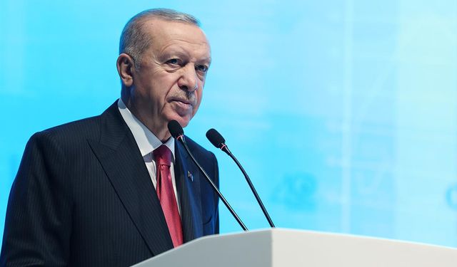 Cumhurbaşkanı Erdoğan'dan Berat Kandili paylaşımı