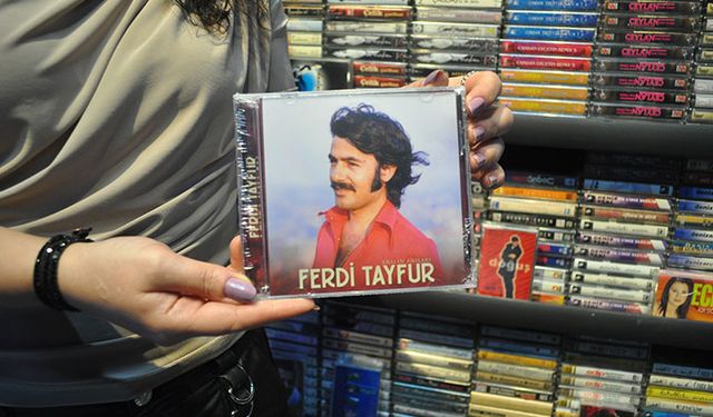 Ferdi Tayfur’un vefatı sonrası kasetlerine ilgi arttı