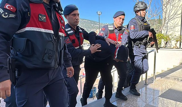 Interpol tarafından kırmızı bültenle aranan şüpheli Bodrum'da yakalandı