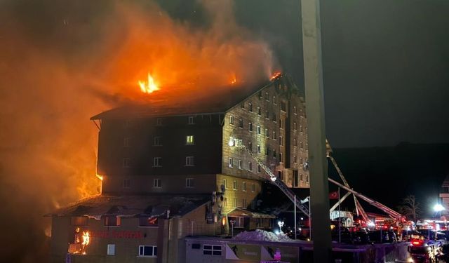 Kartalkaya Kayak Merkezi'nde otel yangını: Ölü ve yaralılar var!