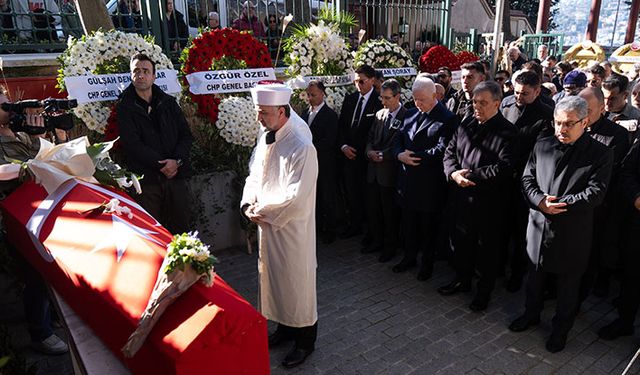 Yazar Selim İleri son yolculuğuna uğurlandı