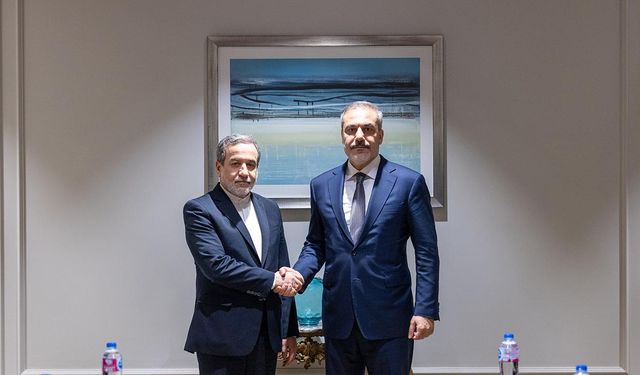 Bakan Fidan İranlı mevkidaşıyla görüştü: Nükleer müzakere ele alındı