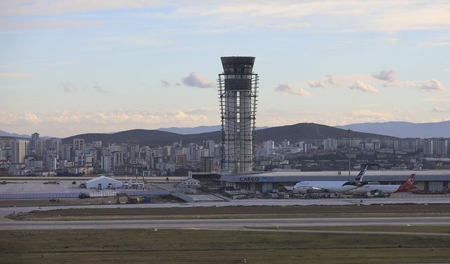 Sabiha Gökçen Havalimanı'nda uçuşları azaltma kararı