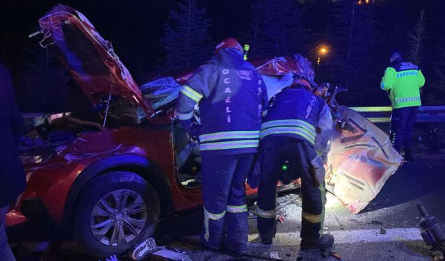 TEM'de feci kaza: 2 ölü, 4 yaralı